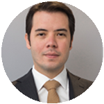 A busca por eficiência e a adoção de modelo de precedentes