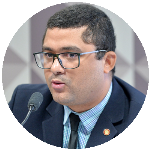 Novo auxílio emergencial não é suficiente para afastar a situação de vulnerabilidade socioeconômica