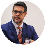 Interdição cautelar da Medicina: Aspectos jurídicos e disciplinares 