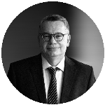 O teto constitucional entrou na arena