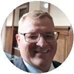 Como identificar imediatamente o golpe da falsa corretora ou do falso investimento