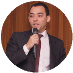 Amplificação algorítmica e lacuna regulatória: O que o Brasil ainda não regula no microtargeting eleitoral