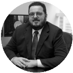 Os cartões corporativos e o dever de licitar