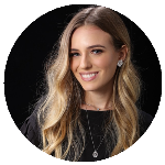 Maria Karolina Araújo Maria Karolina Araújo