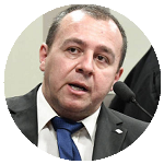 Raphael Camara Medeiros Parente Raphael Camara Medeiros Parente
