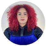 Taina Pereira dos Santos Taina Pereira dos Santos