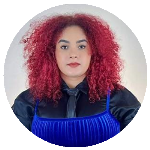 Taina Pereira dos Santos Taina Pereira dos Santos