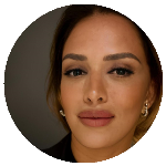 Andréia Carneiro Pinto Andréia Carneiro Pinto