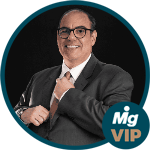 Cristiano de Souza Oliveira Cristiano de Souza Oliveira