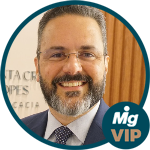 André Santa Cruz title=