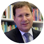 Mauro de Azevedo Menezes Mauro de Azevedo Menezes