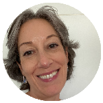 Andréa Ueda Andréa Ueda