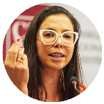Júlia Flores Schütt Júlia Flores Schütt