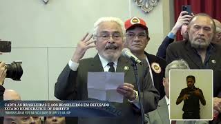 Ex-ministro da Justiça José Carlos Dias lê carta da Fiesp Ex-ministro da Justiça José Carlos Dias lê carta da Fiesp