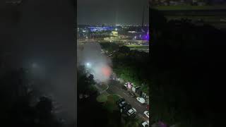 Carro carregado de bombas explode na Praça dos Três Poderes; uma homem morreu