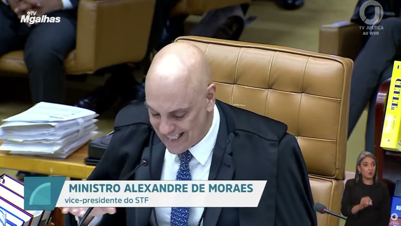 Moraes vota por incidência de PIS/Cofins sobre aplicações de seguradoras