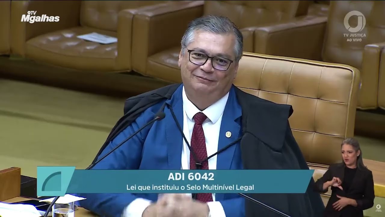 Fux diz que lei de 1951 está fora de moda e Dino aponta que ministro nasceu em 1953