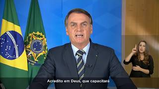 Em pronunciamento, Bolsonaro pede fim do confinamento Em pronunciamento, Bolsonaro pede fim do confinamento
