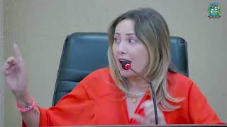 Promotor critica "vitimização" de vereadora que teve microfone cortado