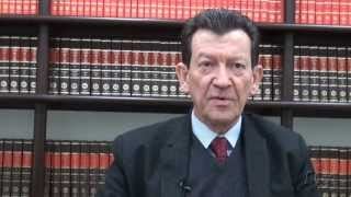 A disposição ou à disposição ?