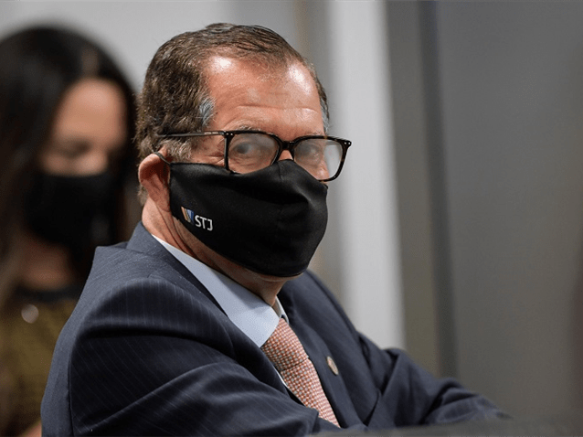 (img)