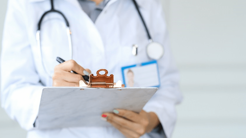 STJ mantém condenação de médica por violência obstétrica no RJ