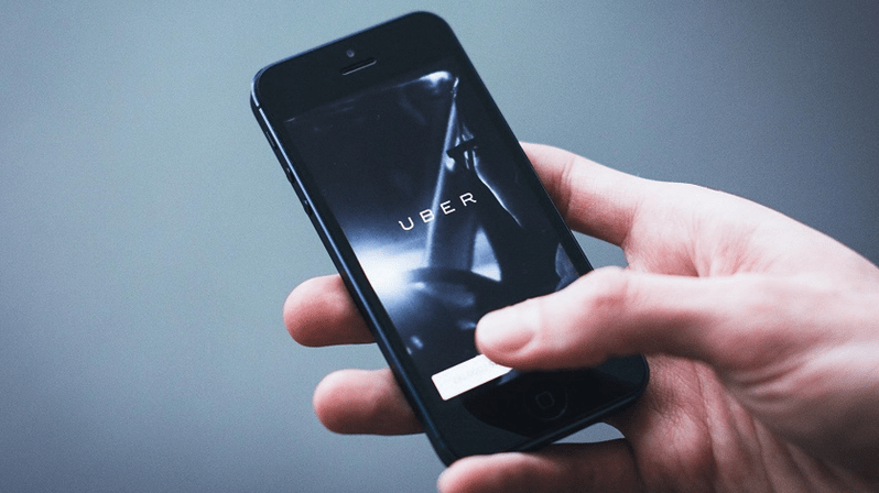 Justiça reconhece vínculo empregatício entre motorista e Uber