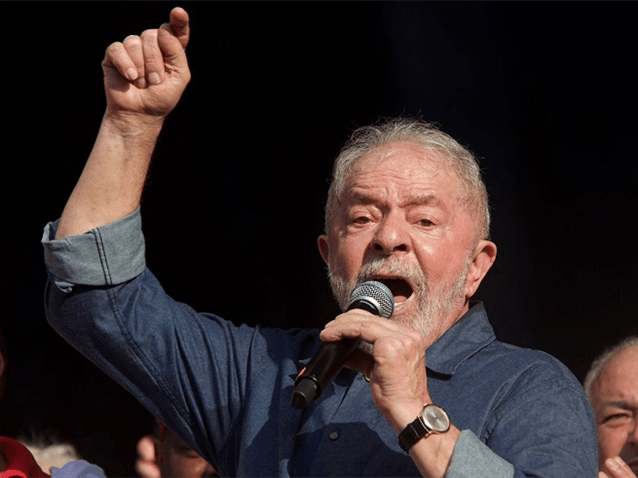 Moraes manda bolsonaristas deletarem vídeos com fake news contra Lula Moraes manda bolsonaristas deletarem vídeos com fake news contra Lula