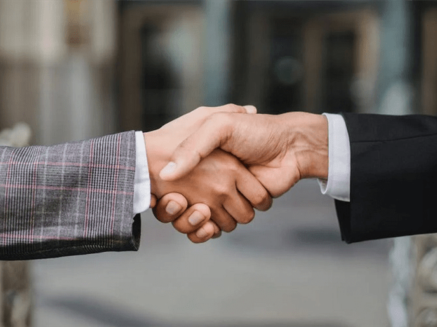 Tolentino e Bueno, Mesquita anunciam associação estratégica Tolentino e Bueno, Mesquita anunciam associação estratégica