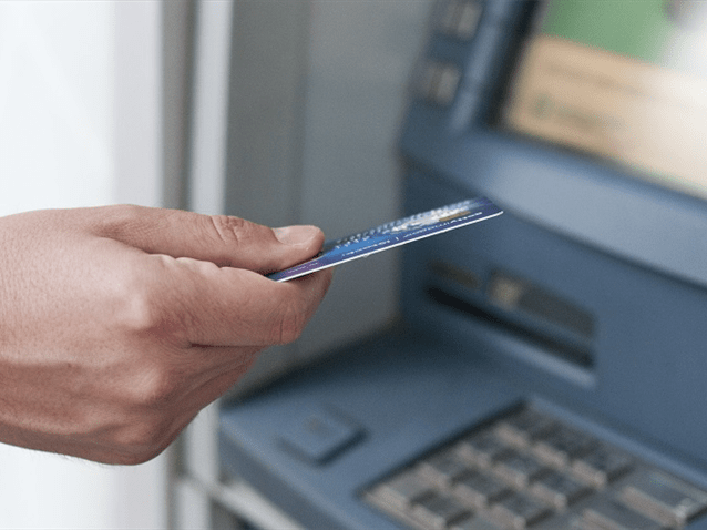 Juíza limita a 35% descontos de empréstimo em salário de servidor