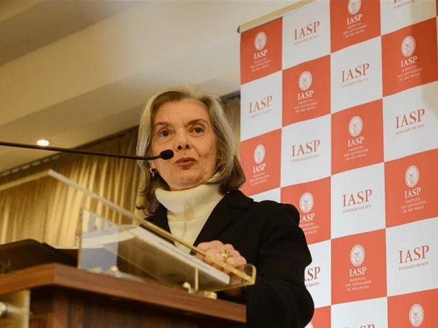 Ministra Cármen Lúcia em palestra no IASP - Instituto dos Advogados de São Paulo. (Imagem: Foto: Felipe Lampe)