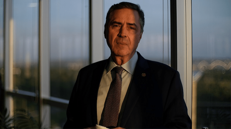 Em Harvard, Barroso debate obstáculos da democracia 