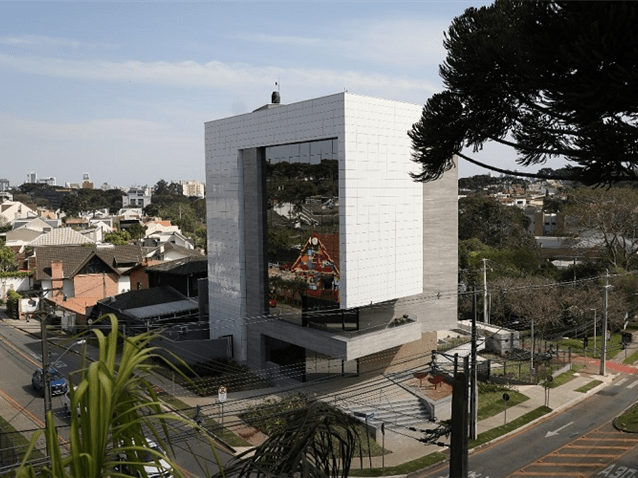 OAB/PR homenageia René Ariel Dotti OAB/PR homenageia René Ariel Dotti