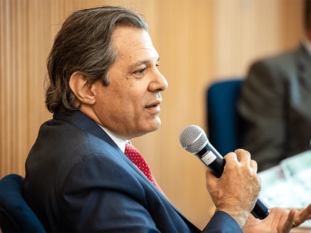 Por falta de provas, Justiça arquiva investigação contra Haddad por suposto caixa 2 Por falta de provas, Justiça arquiva investigação contra Haddad por suposto caixa 2