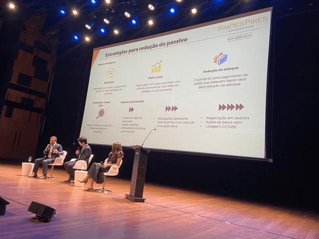 Integrantes do painel Gestão Financeira e Estratégica para Jurídicos (Imagem: Divulgação)