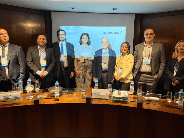 SiqueiraCastro realiza debate sobre a nova lei de licitações