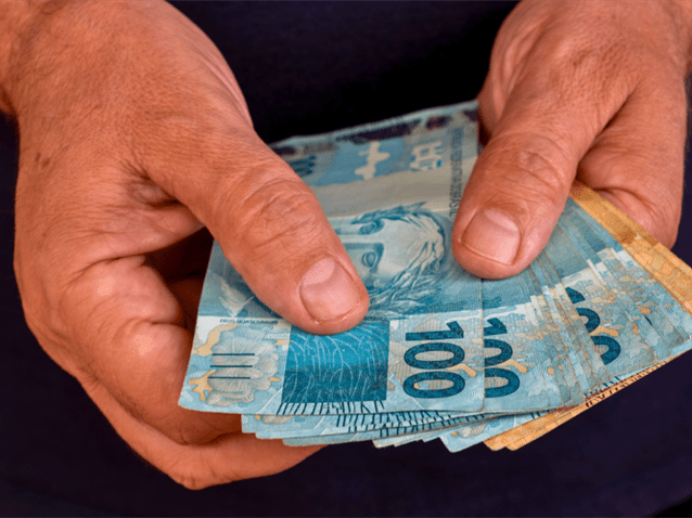 Servidor da BA receberá retroativos em aposentadoria com base no RGPS Servidor da BA receberá retroativos em aposentadoria com base no RGPS