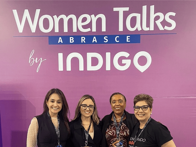 Rebeca Drummond de Andrade participa de congresso da Abrasce