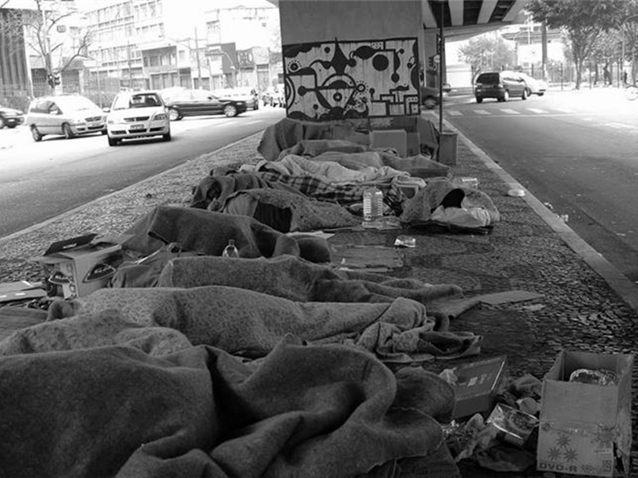 ONG promove atendimento jurídico gratuito a pessoas em situação de rua