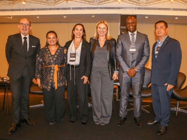 Cajé - Carlos José Santos da Silva, Vetusa Pereira, Cristiane Romano, Fabiana de Freitas, Robson de Oliveira e Alberto Mori. (Imagem: Reprodução CESA)