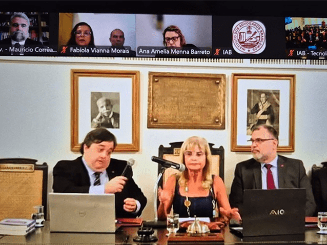 Maurício Corrêa da Veiga assume presidência de comissão do IAB