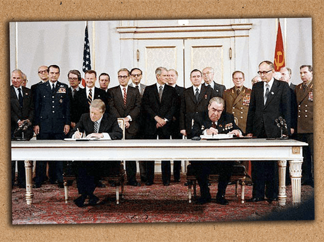  (Imagem: Photo/CSIS Flickr/Arte Migalhas)