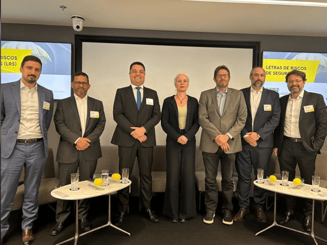 Machado Meyer Advogados sedia evento da FGV que debate emissão de LRS