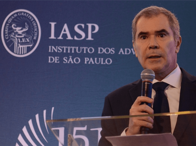 PEC 136 causará endividamento excessivo, alerta advogado PEC 136 causará endividamento excessivo, alerta advogado