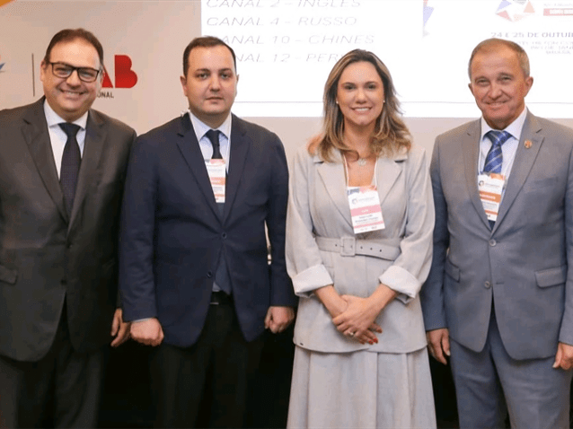 Gaya Schneider participa de 10º Fórum Jurídico dos BRICS