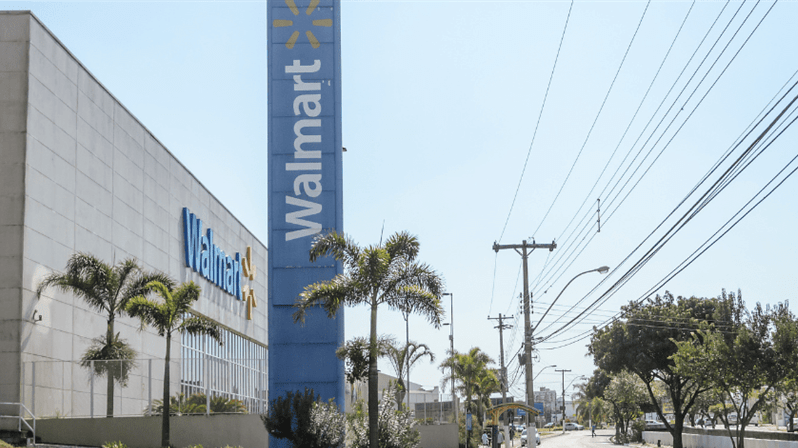 TST: Walmart não responde por verbas de administradora de estacionamento