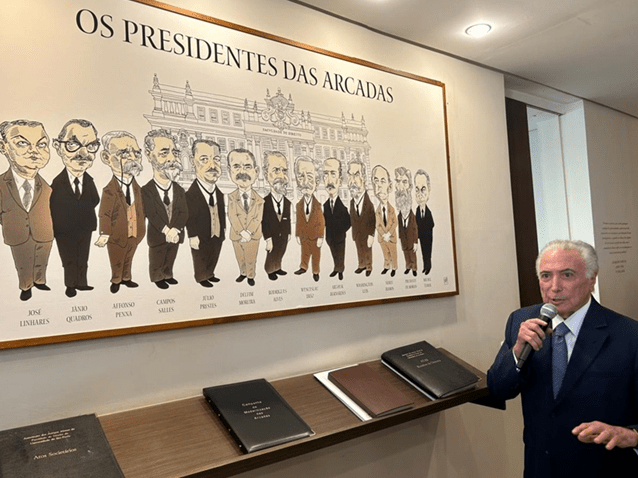 Ex-Presidente Michel Temer passa a ocupar o quadro "Presidentes das Arcadas", na Associação dos Antigos Alunos de Direito da USP. (Imagem: Migalhas/Redação)