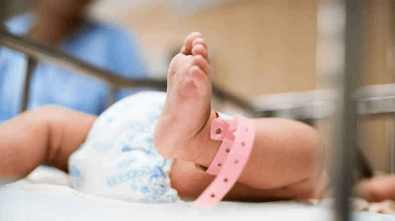TJ/SP: Hospital pagará R$ 10 mil por troca de pulseira de recém-nascido