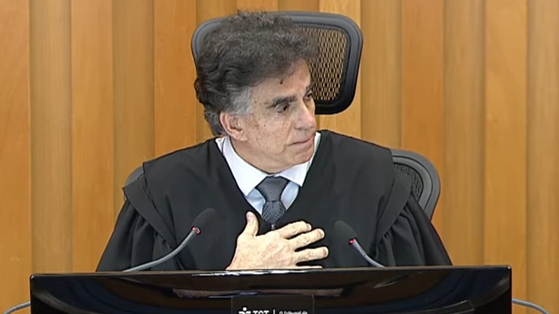  (Imagem: Reprodução/YouTube)