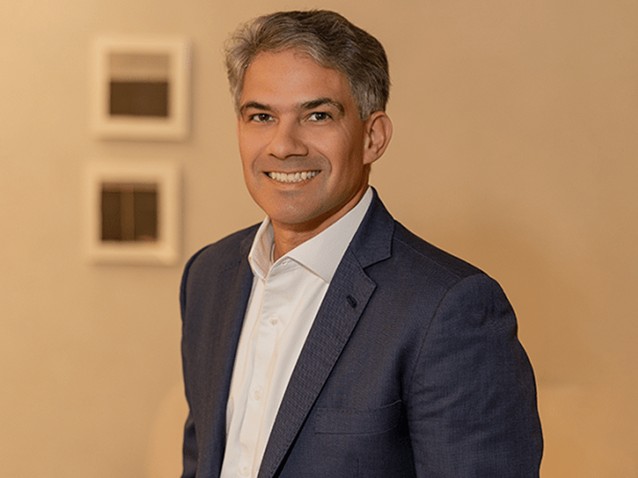 Com ex-presidente do CADE, Urbano Vitalino Advogados amplia atuação em Brasília